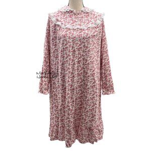 Vintage Carole Floral Nightgown with White Lace Collar & Button Detail